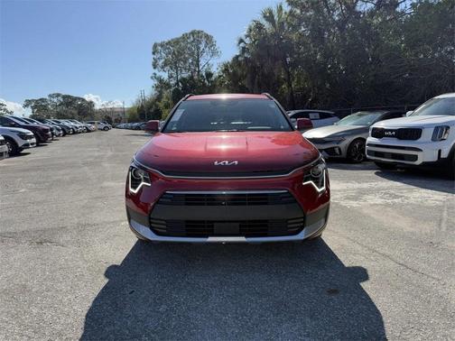 2025 Kia Niro EX