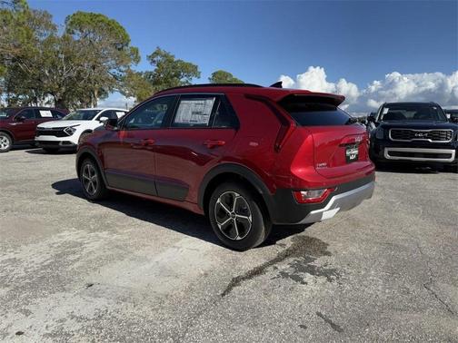 2025 Kia Niro EX