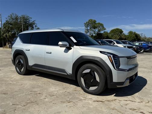 2026 Kia EV9 Wind