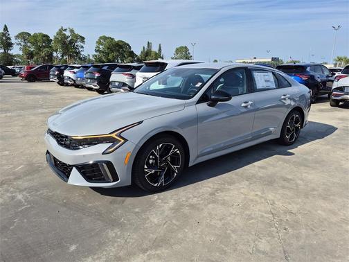 2025 Kia K5 GT-Line