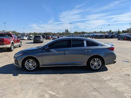 2019 Hyundai SONATA Limited