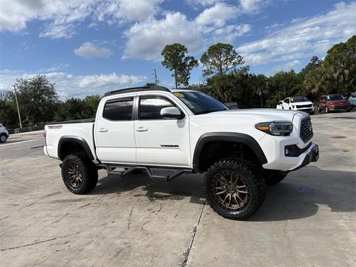 2023 Toyota Tacoma TRD Off Road