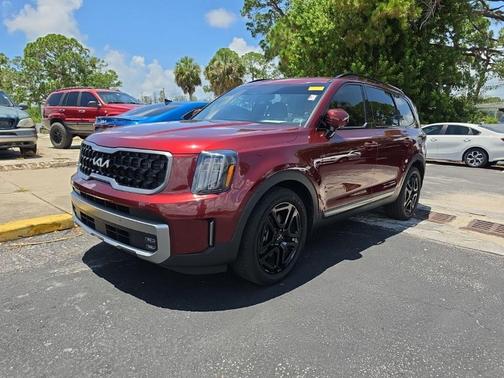 Red 2023 Kia Telluride SX X-Line