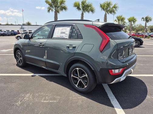 2025 Kia Niro EX