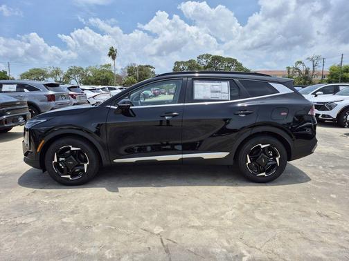 Ebony Black 2026 Kia Sportage EX