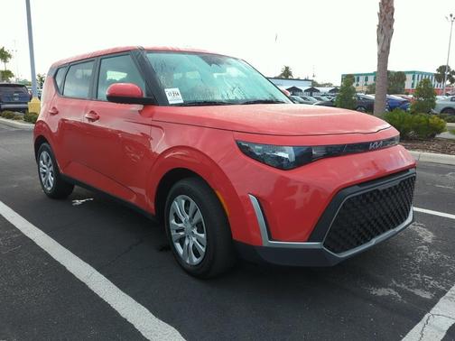 2024 Kia Soul LX
