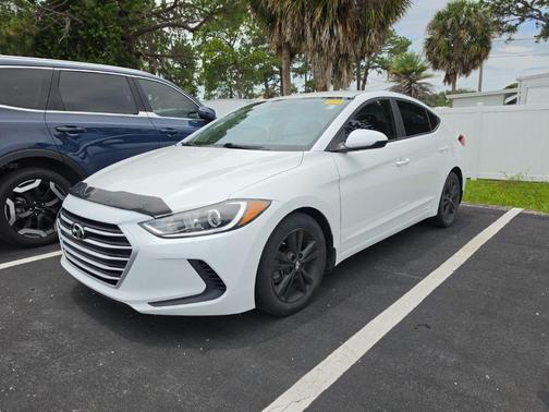 Quartz White Pearl 2018 Hyundai ELANTRA SEL