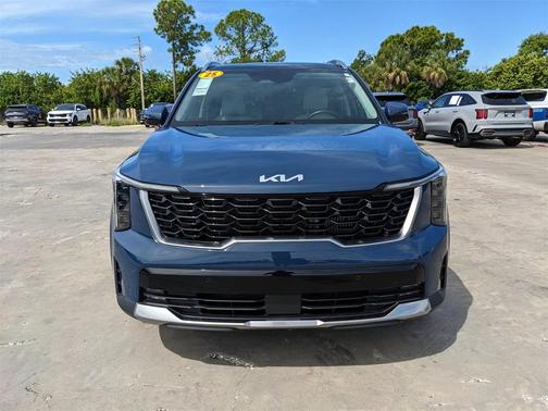 2025 Kia Sorento EX