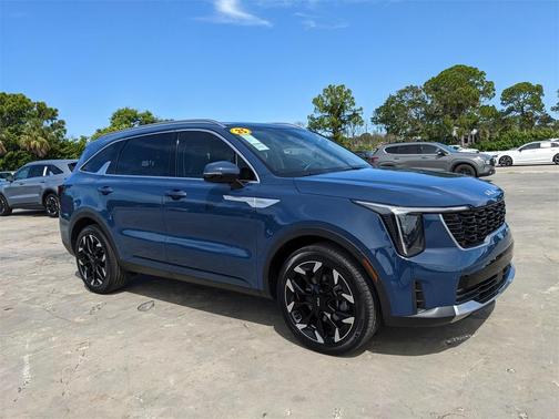 2025 Kia Sorento EX