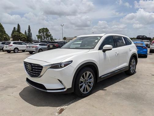 2022 Mazda CX-9 Signature