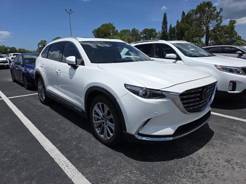 2022 Mazda CX-9 Signature
