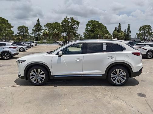 2022 Mazda CX-9 Signature
