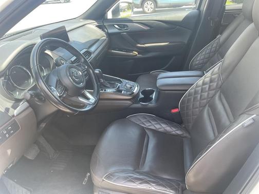 2022 Mazda CX-9 Signature