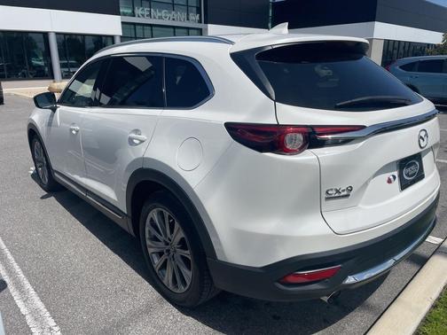 2022 Mazda CX-9 Signature
