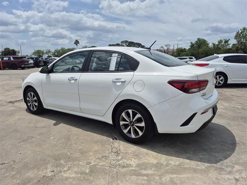 2021 Kia Rio S