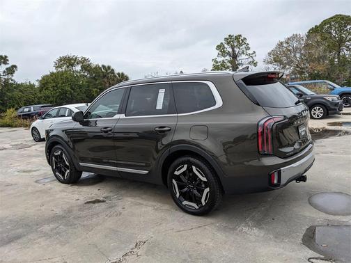 2023 Kia Telluride EX