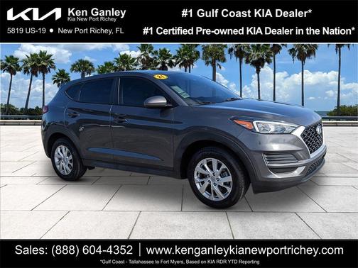 2021 Hyundai TUCSON SE