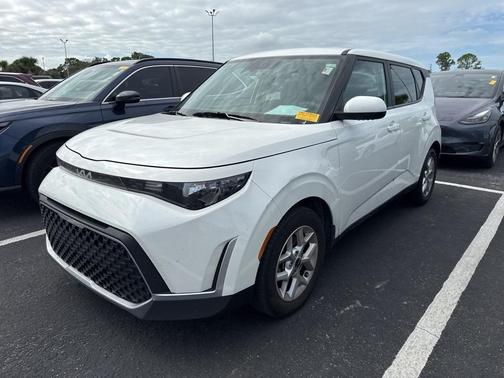 2023 Kia Soul S