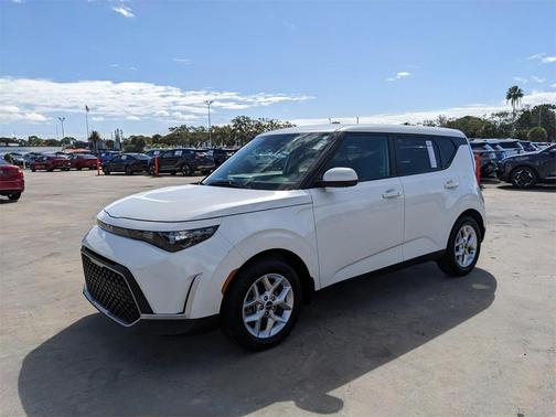 2023 Kia Soul S