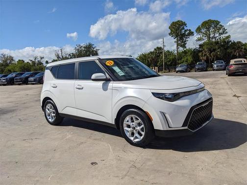 2023 Kia Soul S