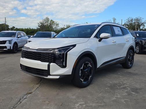 Snow White Pearl 2026 Kia Sportage Hybrid EX