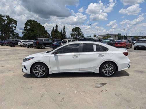 2023 Kia Forte GT-Line