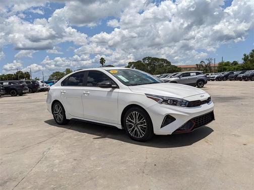 2023 Kia Forte GT-Line