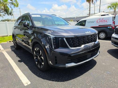 Gray 2025 Kia Sorento SX