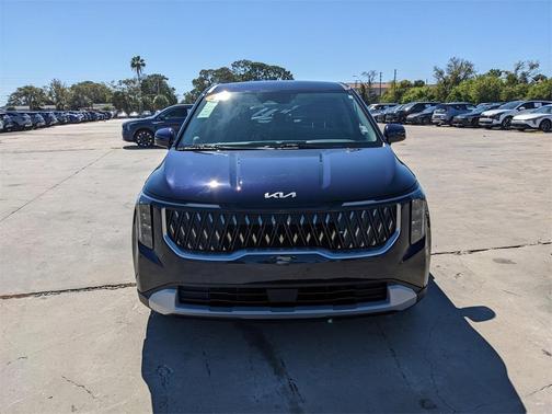 2025 Kia Carnival LXS