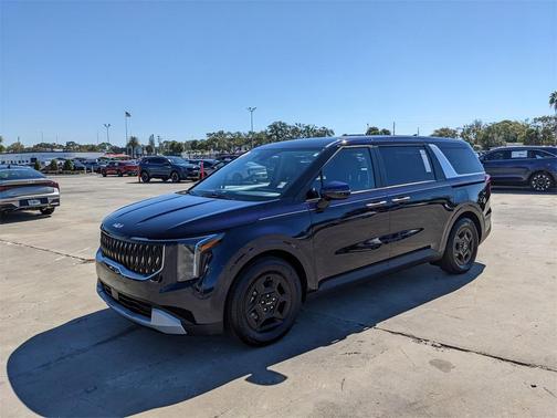 2025 Kia Carnival LXS