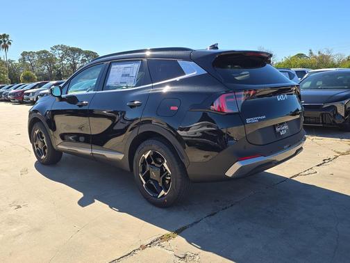 Fusion Orange 2026 Kia Sportage Hybrid EX