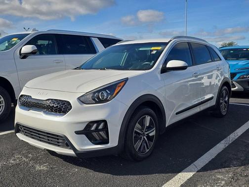 2022 Kia Niro LXS