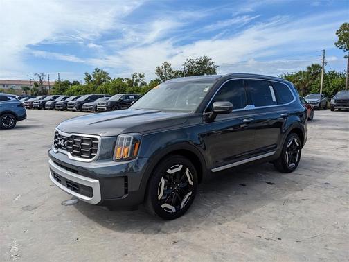 2024 Kia Telluride S