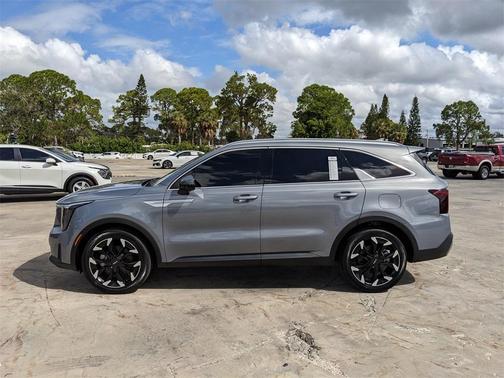 2024 Kia Sorento SX