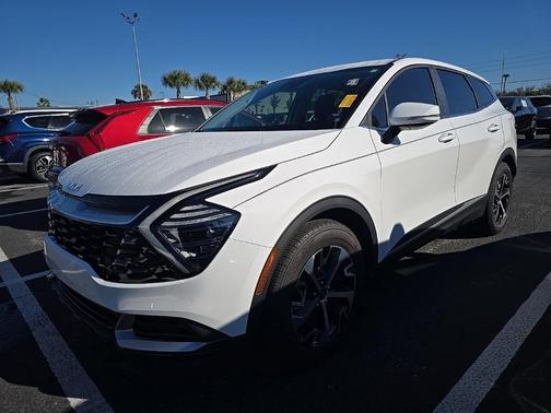 2024 Kia Sportage EX