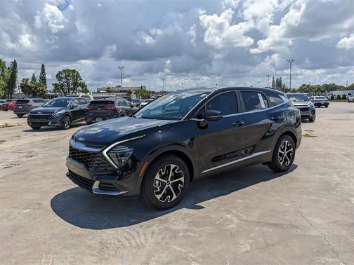2025 Kia Sportage EX