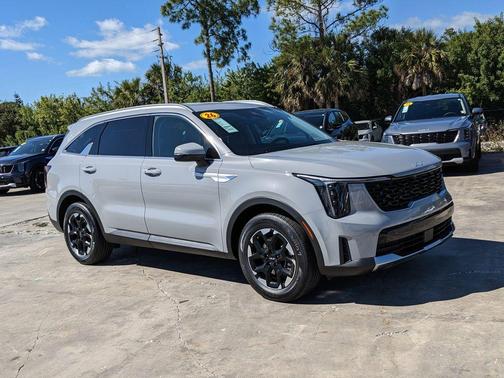 2026 Kia Sorento S