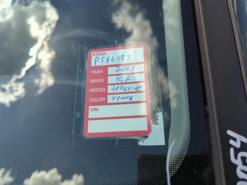 2025 Kia Telluride S