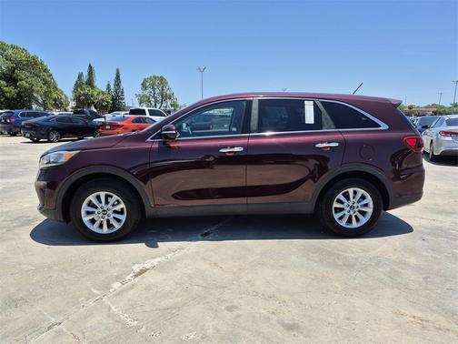 2019 Kia Sorento LX
