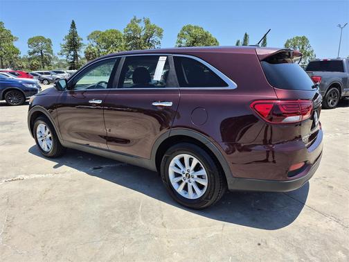 2019 Kia Sorento LX