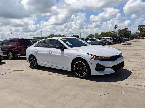2023 Kia K5 GT-Line
