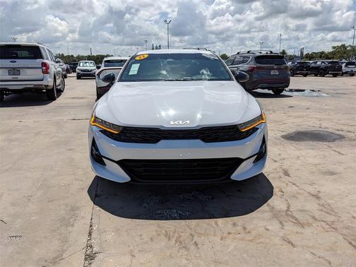 2023 Kia K5 GT-Line