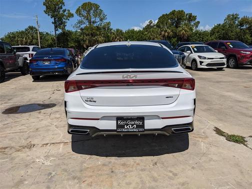 2023 Kia K5 GT-Line