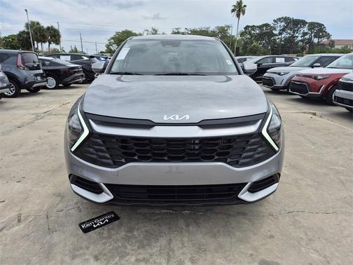 2025 Kia Sportage Hybrid LX