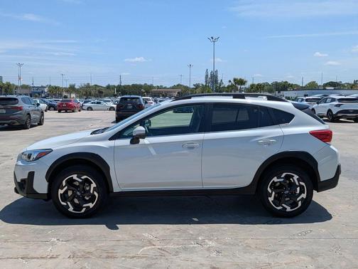 Crystal White Pearl 2023 Subaru Crosstrek Limited