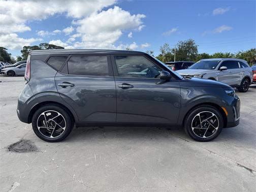 2023 Kia Soul EX