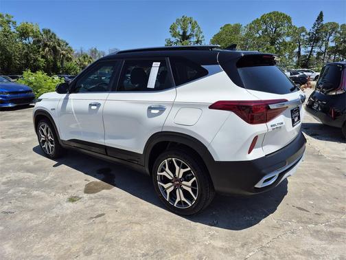 2021 Kia Seltos SX