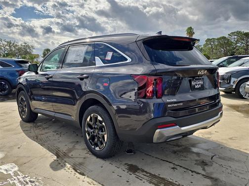2026 Kia Sorento S