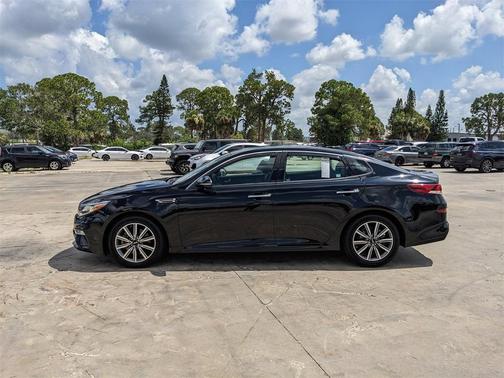2019 Kia Optima EX