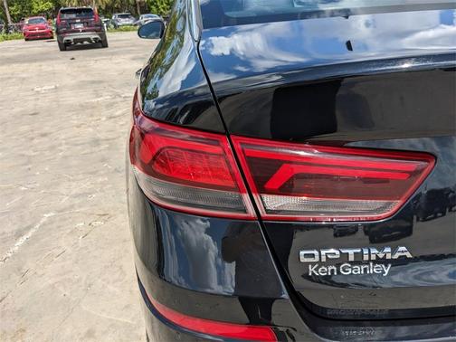 2019 Kia Optima EX